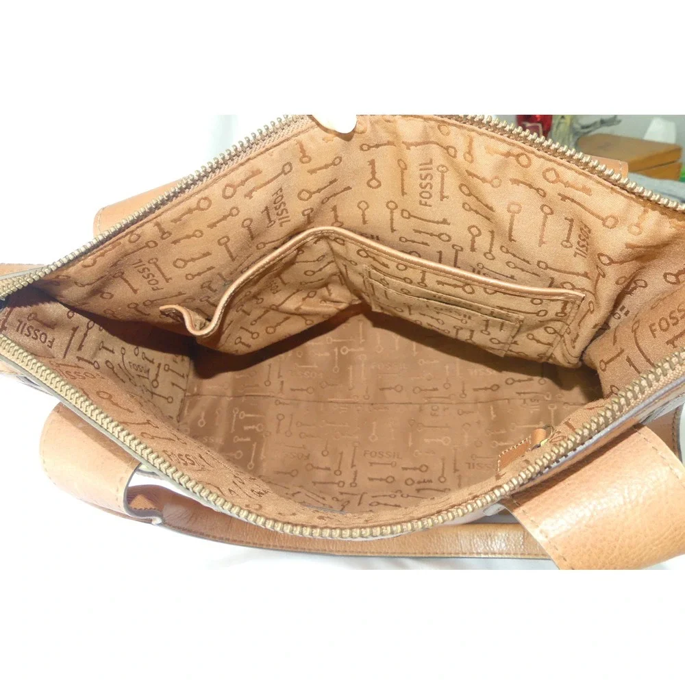 Vintage Fossil Cognac Leather Satchel Reissue Handbag Brass Key Charm Keyhole